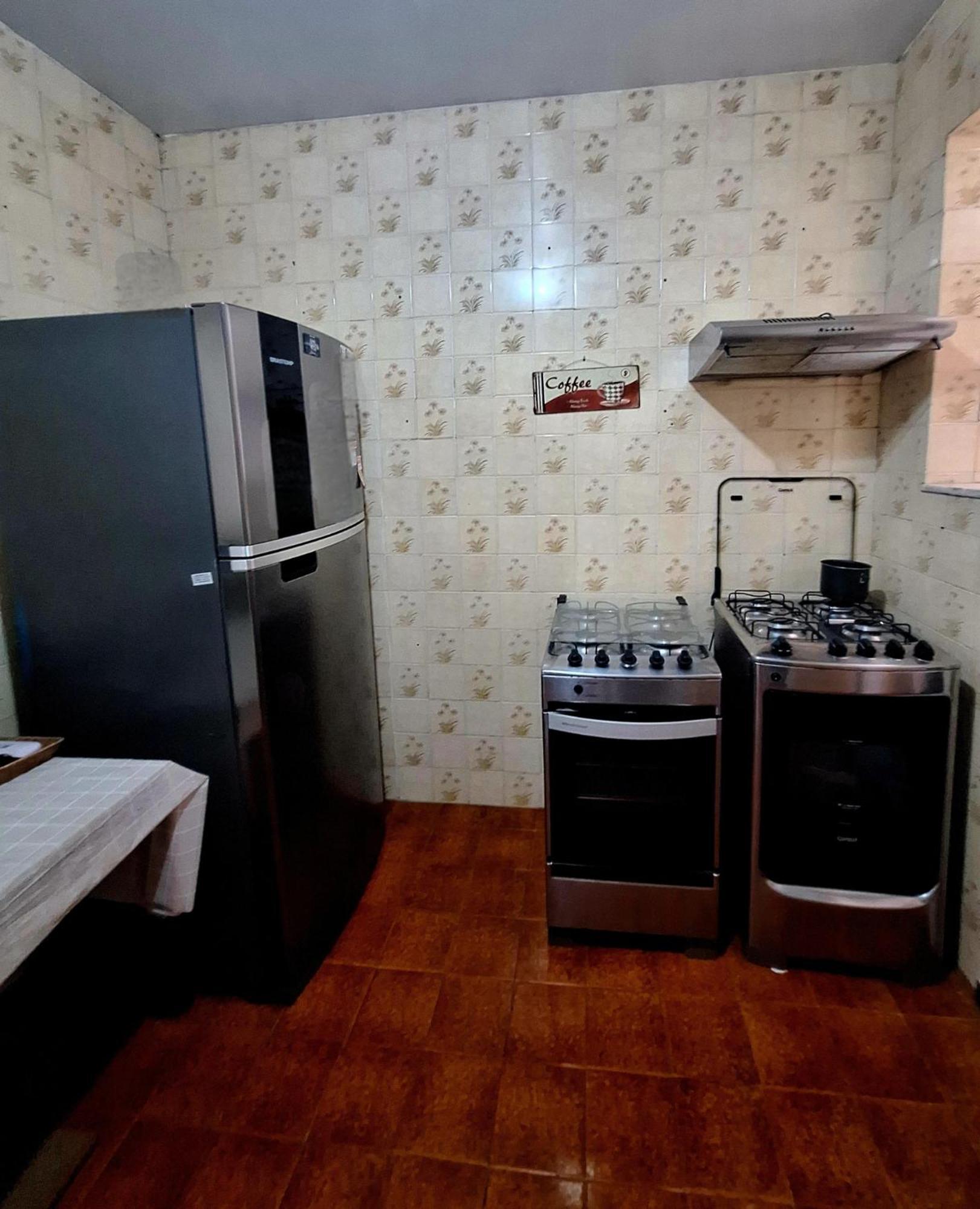 Quarto Tranquilo E Familiar No Leblon - Quiet Family Room In Leblon ريو دي جانيرو المظهر الخارجي الصورة