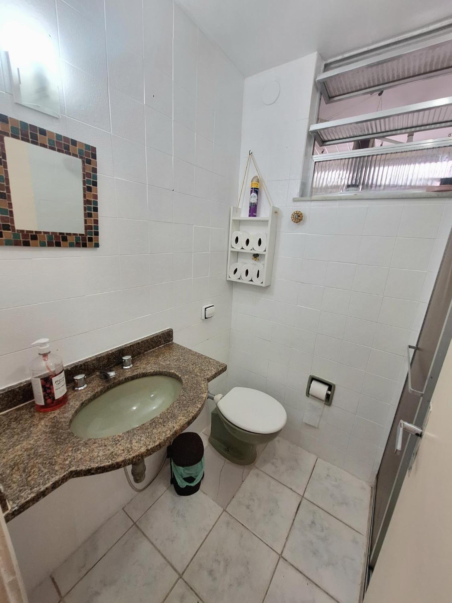 Quarto Tranquilo E Familiar No Leblon - Quiet Family Room In Leblon ريو دي جانيرو المظهر الخارجي الصورة